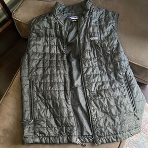 Black Patagonia vest